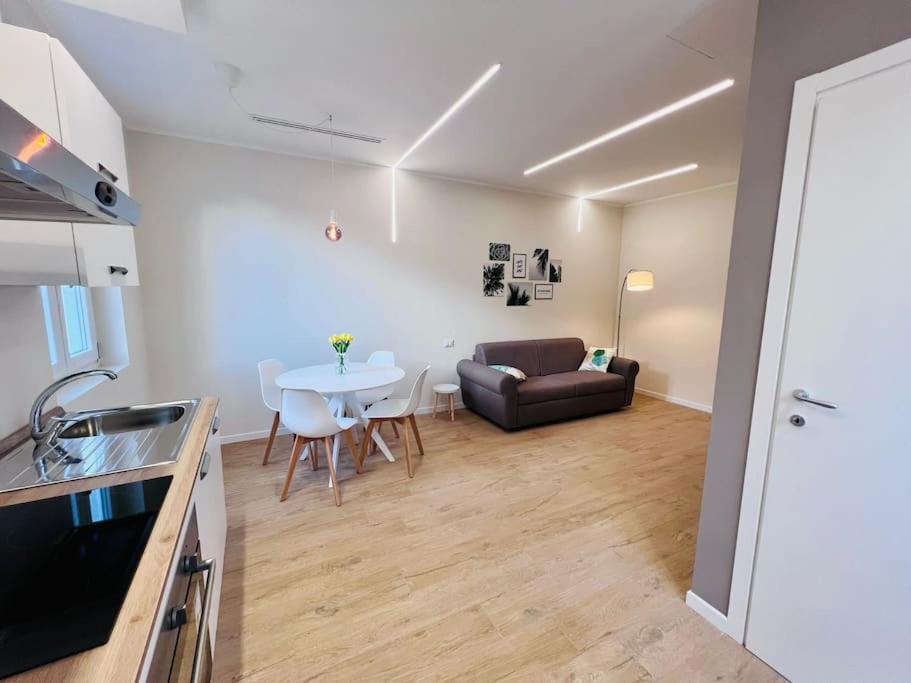 토리노 Malm Luxury House 아파트 외부 사진